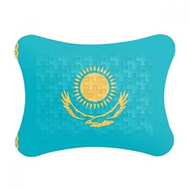 Imagem de Moldura de quebra-cabeça com a bandeira nacional do Cazaquistão da Ásia para decoração de imagens