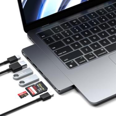 Imagem de Satechi USB C Adaptador Multiportas Pro Hub Slim, Dongle 7 em 1 - Para MacBook Pro/Air M2 com USB 4 portas, resolução 4K HDMI, USB 3.2 2ª Ger, leitor de cartão SD/TF e 100 W USB C PD (Cinza Espacial)
