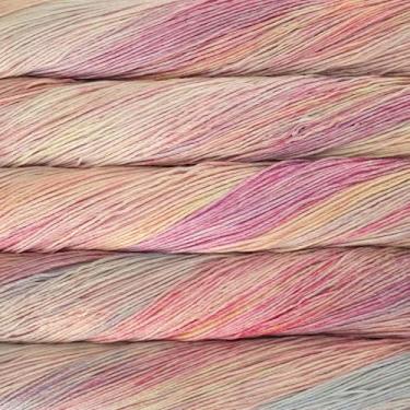 Imagem de Malabrigo Arroyo Fio tingido à mão (398 - Rosalinda)