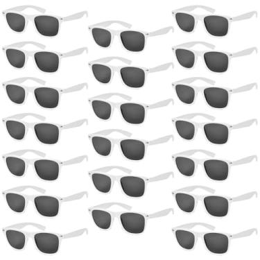 Imagem de YUEYUEBDS Óculos de sol pretos a granel para adultos, óculos retrô baratos para mulheres, homens, festa de casamento, aniversário, pacote com 10/20/50/100, 20 branco, One Size