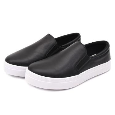 Imagem de Sapatênis Feminino Slip on em Couro Izabela Araújo - 700 - Preto, 38