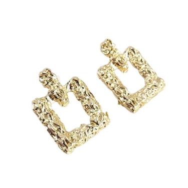 Imagem de Brinco Quadrado Pequeno Trabalhado Com Textura Folheado A Ouro 18K Ant