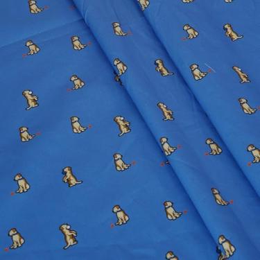 Imagem de Tecido de algodão puro de densidade Hign de The Yard, tecido de algodão fabricado no Japão, adequado para vestidos da moda, camisas, saias, acolchoado e artesanato (1 m, estampado de cão de fundo