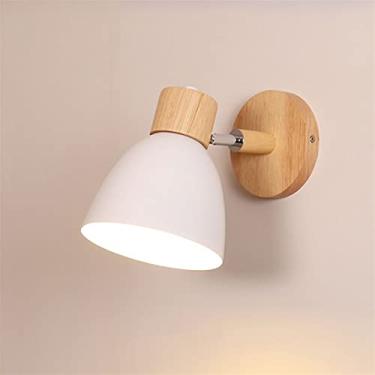 Imagem de Luminária de parede de madeira para interiores, com design giratório, ideal para leitura ao lado da cama ou como arandela para quarto e sala de estar.