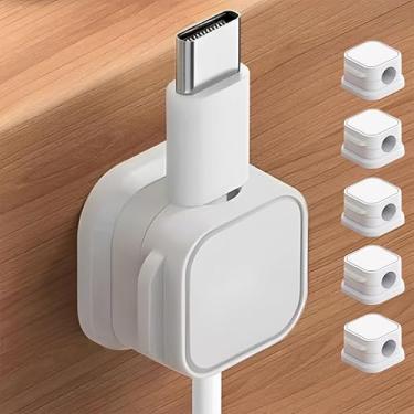 Imagem de 5 peças magnéticas e adesivas, USB, HDMI e cabo de alimentação. Os grampos de cabo são adequados para mesas de escritório, mesas de casa, mesas de cabeceira e carros, branco