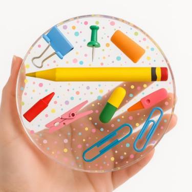 Imagem de Porta-copos de resina com design de cápsula fofo feito à mão, presente de mesa estética para professores, enfermeiros, estudantes