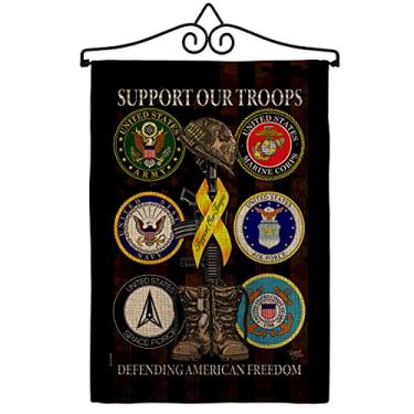 Imagem de Bandeira de jardim de serapilheira da United We Support - Conjunto de cabide de parede das forças armadas Serviço de todos os ramos Honor State American Military Veteran oficial - faixa de casa pequena para presente de quintal dupla face 33 x 47 cm