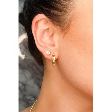 Imagem de Brinco Argolinha Trabalhada com Vazado Banhado em Ouro 18k