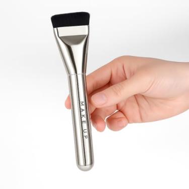 Imagem de Pincel de base de cabeça chata – multifuncional, cerdas macias, ferramenta de maquiagem sem riscos para base líquida, pincel de beleza para viagens para mulheres (ouro)