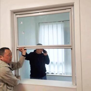 Imagem de Janelas De Substituição Personalizadas Para Ambientes Internos Ao Ar Livre, Janelas Domésticas Deslizantes Verticais De Alumínio, Janelas De Caixilho De Inclina, WxH 18x39 in/45x98cm