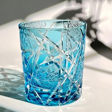 Imagem de suigetsu Glass Edo Kiriko Copos de uísque de cristal cortados à mão, estilo japonês com padrão geométrico, copos de licor de cristal pesado (Ice Floe)