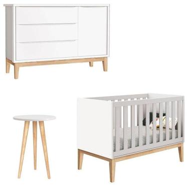 Imagem de Berço Americano Cômoda 1 Porta Classic E Mesa De Canto Theo Branco Com Pés Madeira Natural - Reller