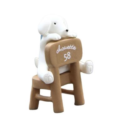 Imagem de Escultura de cachorro em resina para decoração de jardim, fofa sentada na cadeira
