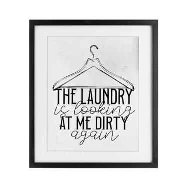 Imagem de Stupell Industries Laundry Is Looking At Me Dirty Impressão emoldurada preta sob vidro, design de Kim Allen, 16 x 13