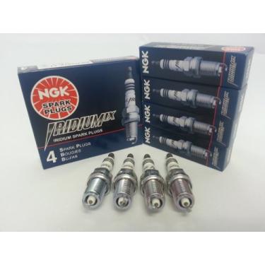Imagem de 4 velas de ignição NGK Suzuki GSX1300R Hayabusa 99-07 CR9EIX