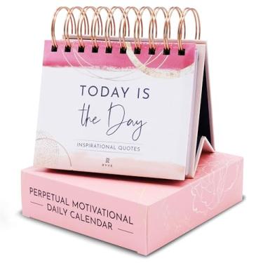 Imagem de RYVE Calendário motivacional – Calendário diário com citações inspiradoras – presentes motivacionais para mulheres, decoração de mesa inspiradora para mulheres, decoração de escritório para mulheres,