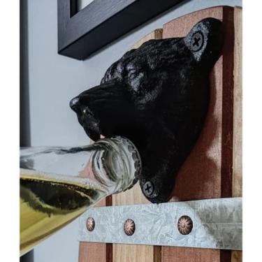 Imagem de Abridor de garrafas de cerveja de parede com design de cabeça de urso 