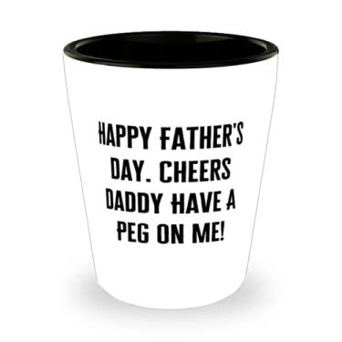 Imagem de Exclusivo papai, feliz dia dos pais. Cheers Daddy Have A Peg On Me!, copo inspirador para o dia dos pais