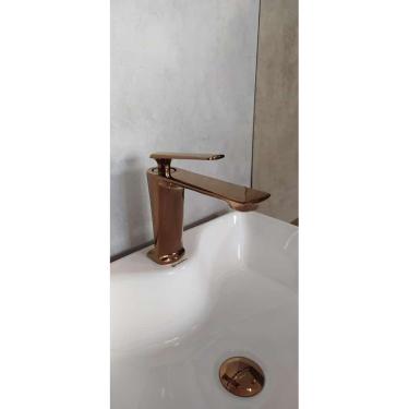 Imagem de Torneira Monocomando Bica Baixa Metal Rose Gold