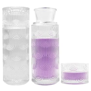 Imagem de KTZCTPCA Conjunto de 2 peças vintage de garrafa de água e vidro, jarra de água noturna em relevo transparente, jarro elegante e copo combinando, copo de enxaguante bucal com copo de 170 g como tampa