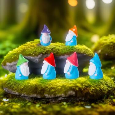 Imagem de XRI XURUOYI Conjunto de 6 bonecos de gnomo de Natal em miniatura, tomte de resina colorida para cenas de inverno de casa de bonecas em escala 1:12 e decoração de férias de jardins de fadas