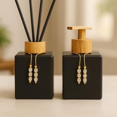 Imagem de Kit Lavabo Luxuoso de Vidro Cubo 250ml – Sabonete Líquido + Difusor de Ambientes, Design Sofisticado, Ideal para Presente e Decoração(Preto Fosco C/Amadeirado)