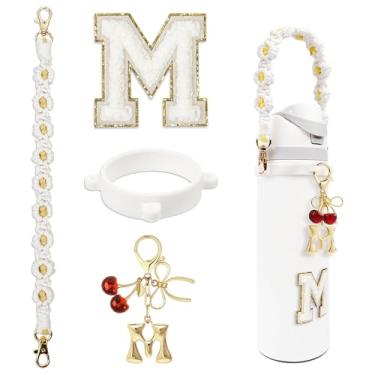 Imagem de BydGxy Pingente de laço de fita de cereja para Owala FreeSip & Tumbler, acessórios de alça de garrafa de água iniciais personalizados, presente estilo preppy (branco) - M