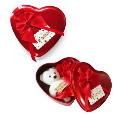 Imagem de Caixa Lata Coração Vermelho com Mini Ursinho, Rosas Artificiais para p