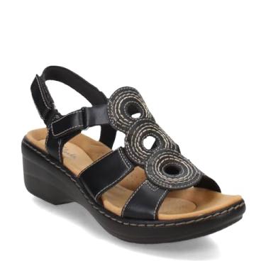 Imagem de Clarks Sandália feminina Merliah Derby de salto, Couro preto, 8 Narrow