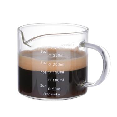 Imagem de BCnmviku Copo medidor de café expresso, jarra tripla para leite, 250 ml, copos de café expresso com alça, copo de shot com boca em forma de V, acessórios transparentes para espumar leite (1)