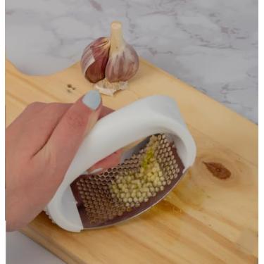 Imagem de Espremedor de Alho Garlic Crusher – Prático e Durável