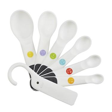 Imagem de Colheres de medição OXO Good Grips de plástico com raspador - 6 peças, branco