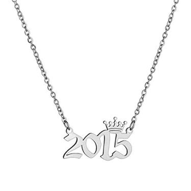 Imagem de MICOMAKA Número de ano de nascimento com colar de coroa, inglês antigo, joia de aniversário memorável para mulheres e meninas, joia de aniversário personalizada, pingente de aço inoxidável de ouro