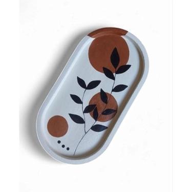 Imagem de Bandeja Oval de Concreto Artesanal Multiúso com Pintura Orgânica – Decorativa e Organizadora para Banheiro Escritório e Sala (Mod. 4)