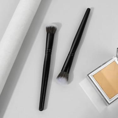Imagem de 2 pincéis de maquiagem, adequados para corretivo em creme ou líquido, cerdas macias (preto)