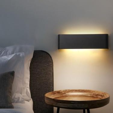 Imagem de GZZBMY Lâmpadas de Parede Interior LED Moderno Minimalista Longo Alumínio Metal Acrílico Arandela Up Down Acrílico Iluminação de Parede para Sala de Estar Quarto Escada Corredor (Luz Quente Preta, 16