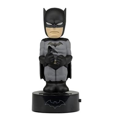 Imagem de NECA DC Comics: Dark Knight Batman Body Knocker