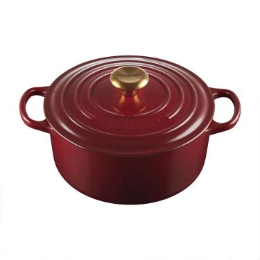 Imagem de Panela Redonda Signature 16 cm com Pegador Dourado cor Vermelho Ameixa Rhone Le Creuset