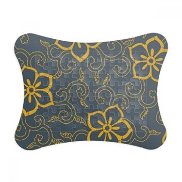 Imagem de Moldura de quebra-cabeça estilo chinês japonês com estampa de folhas asiáticas e flores