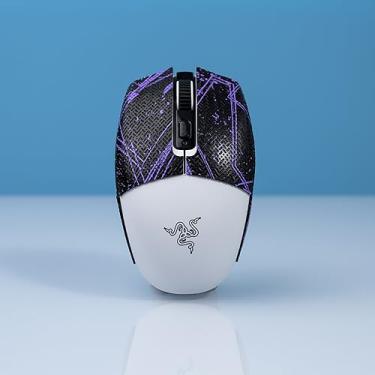 Imagem de Hokeyio Fita aderente para Razer Orochi V2 - antiderrapante, controle aprimorado, suga suor, couro macio, melhora a aderência de jogos FPS [pré-corte] preto roxo 0,5 mm