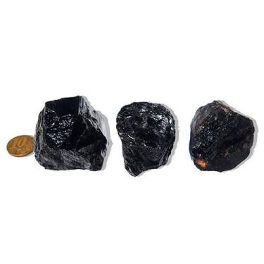 Imagem de 03 Turmalina Preta Pedra Natural 100 a 150g Média 6cm Tipo B - Cristai