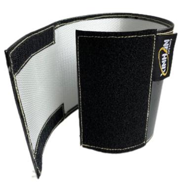 Imagem de Xinhan (prata, preto) Alumínio e fibra de vidro blindagem térmica Universal Starter Heat Shield 7 X 61.0 cm e 14.0 x 43.2 cm Wrap Self Attaching (preto, 5,5 pol x 17IN)