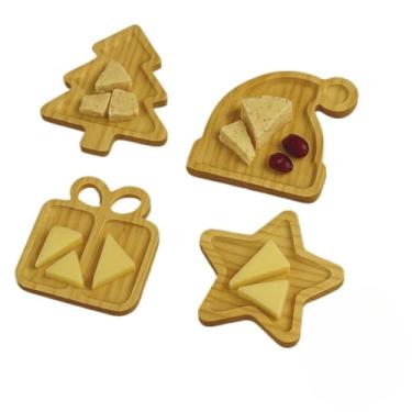 Imagem de Kit 4 Petisqueiras Natalinas em Madeira - Formato Árvore, Estrela, Gorro e Presente - Para Queijos e Frios(Gorro)