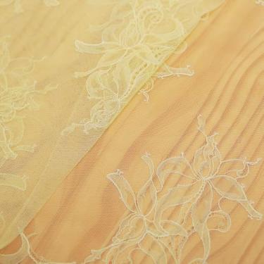 Imagem de Tecido de renda de cílios amarelos gengibre por jarda, bordado floral, tecido de tule vazado para vestido, camisa, saia, roupas da moda, artesanato
