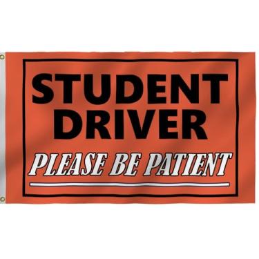 Imagem de Bandeira Student Driver Please Be Patient 30,5 x 45,7 cm - Bandeiras engraçadas de meme, bandeiras bordadas de nylon 210D resistente para quadriciclo externo, carro, caminhões, bandeira de carrinho de