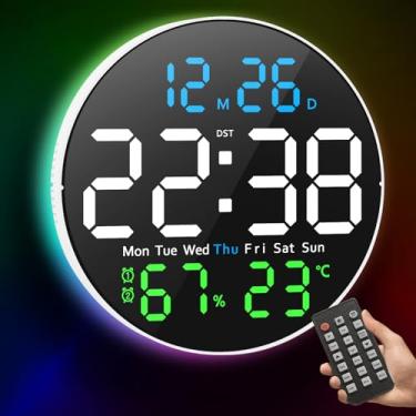 Imagem de PiKaPiKaP Relógio de parede digital, mostrador LED grande de 25,4 cm com luz RGB, controle remoto, regulador de brilho automático com luzes noturnas, 2 alarmes, relógio de parede silencioso mostra
