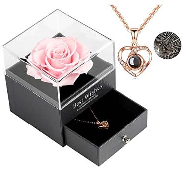 Imagem de Gaveta de rosa real preservada com colar de coração I Love You em 100 idiomas, feito à mão, flor de rosa verdadeira encantada para o dia dos namorados, aniversário de casamento, aniversário, presentes