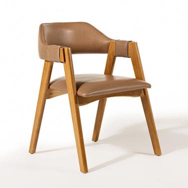 Imagem de Cadeira Lua Estofada com Encosto Curvo em Madeira Maciça Castanho Courino Caramelo L85 RMI