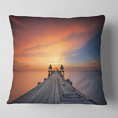 Imagem de Designart Almofada reta de madeira para sala de estar, sofá, enchimento de almofada de alta qualidade + capa de almofada impressa em ambos os lados 40,64 cm x 40,64 cm