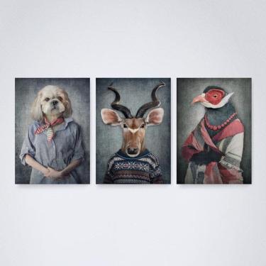 Imagem de Quadro Decorativo Animais com Roupas de Frio Humanas 30x20cm